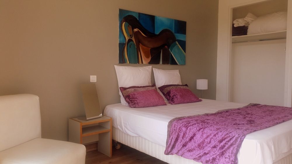 Hotel Sable Et Soleil - Port, Plage Et Jacuzzi Prive Frejus Bagian luar foto